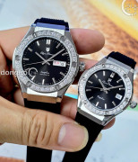 Đồng hồ Cặp Olym Pianus (OP990-45ADGS-GL-D - OP990-45DLS-GL-D) Kính Sapphire - Dây Cao Su - Chính Hãng