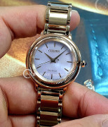 dong-ho-citizen-em1103-86y