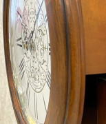 dong-ho-treo-tuong-qua-lac-rhythm-cmj547nr06