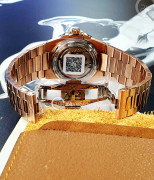 dong-ho-srwatch-sg88804-1305at