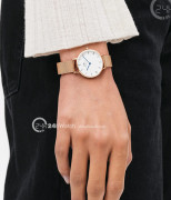 Đồng hồ Daniel Wellington Petite Roman Numerals Melrose DW00100681 - Nữ - Quartz (Pin) Dây Kim Loại - Chính Hãng - Size 28mm