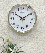 dong-ho-treo-tuong-rhythm-cmg494br18