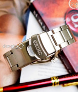 Đồng hồ Seiko 5 Sports SRPD63K1