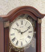 dong-ho-treo-tuong-qua-lac-rhythm-cmj524nr06