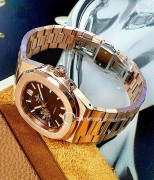 dong-ho-srwatch-sg88804-1305at