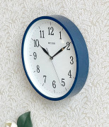 dong-ho-treo-tuong-rhythm-cmg622nr02