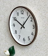 dong-ho-treo-tuong-rhythm-cmg619nr06