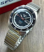 Đồng hồ Seiko 5 Sports 55th Anniversary Limited Edition SRPK17K1 - Nam - Automatic (Tự Động) Dây Kim Loại - Chính Hãng - Size Mặt 39.5mm