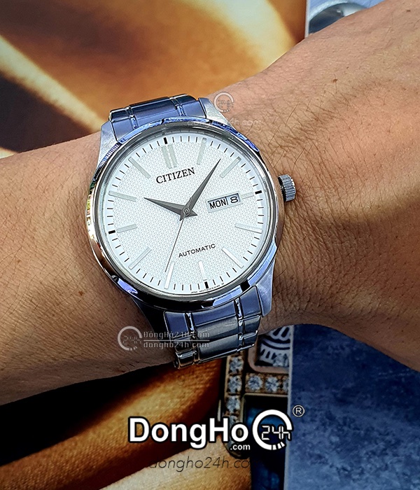 Citizen NH7520-56A - Nam - Kính Sapphire - Automatic (Tự Động) Dây Kim Loại  - Chính Hãng