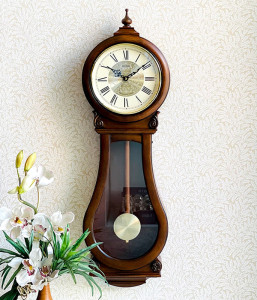 Đồng hồ treo tường Quả lắc Rhythm CMJ529NR06 - Size 26.3*85.5*10.1cm
