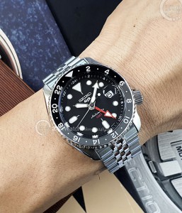 dong-ho-seiko-5-sports-gmt-ssk001k1